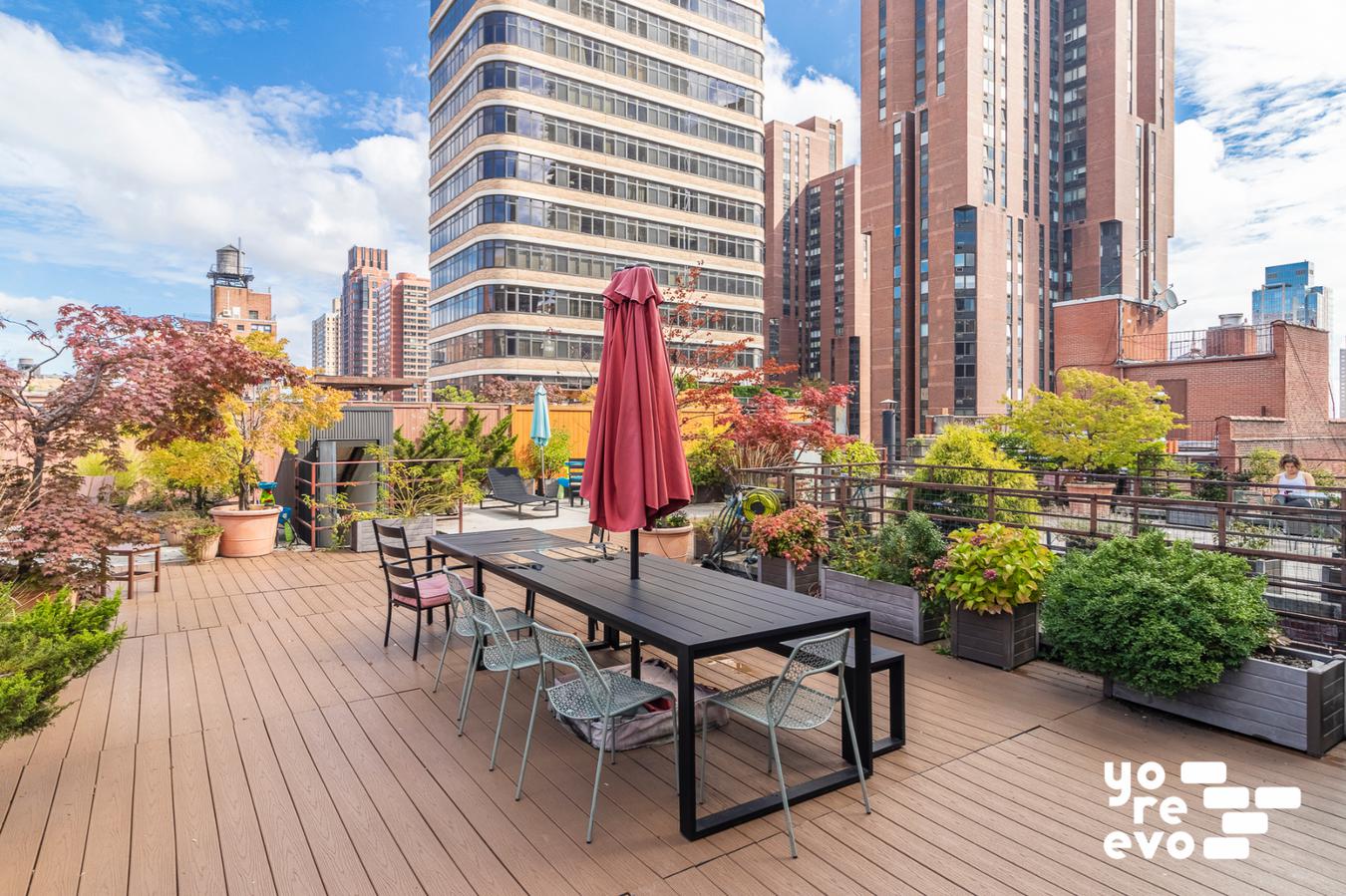 172 East 90th Street 4E Carnegie Hill New York NY 10128