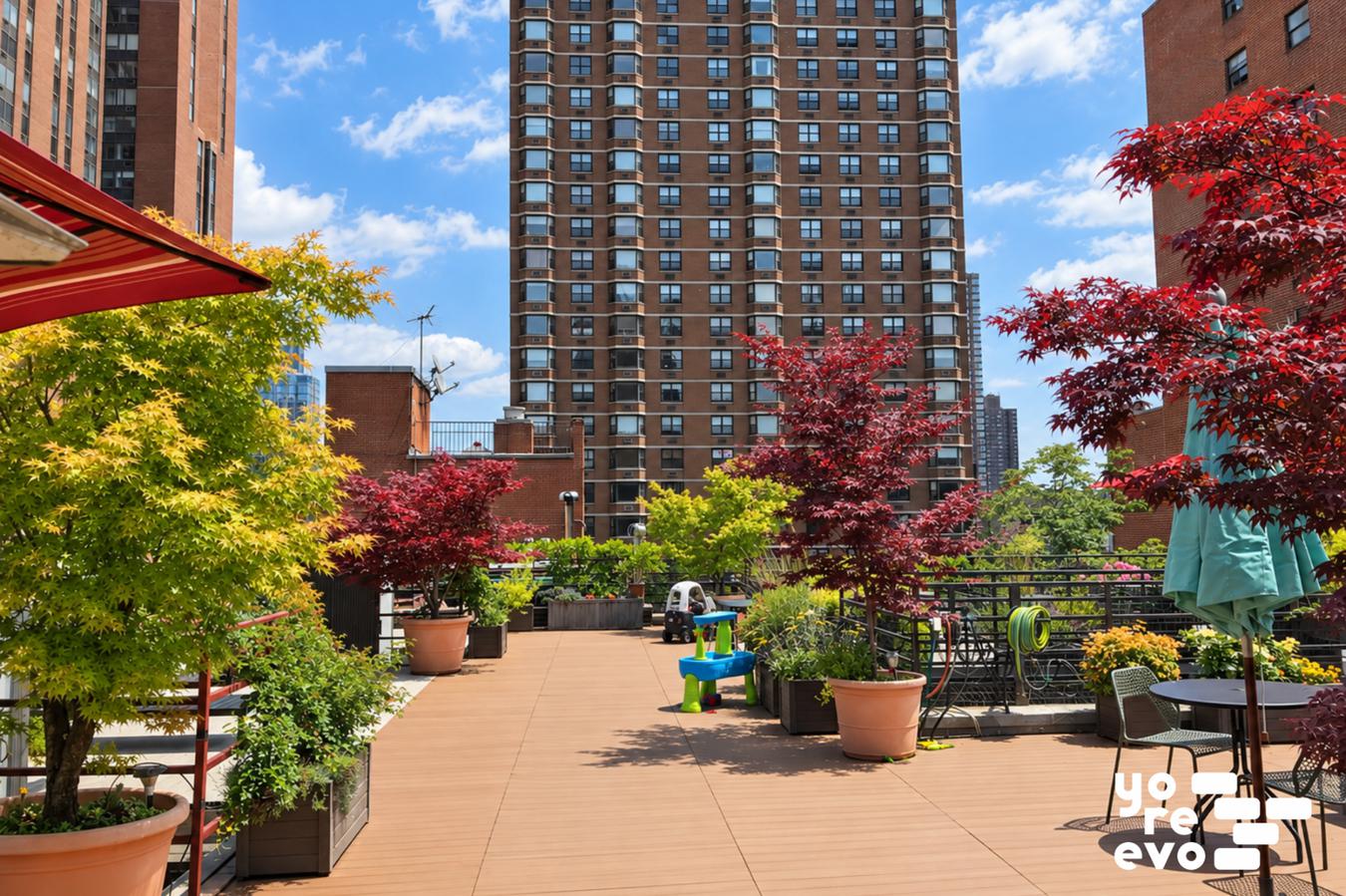 172 East 90th Street 4E Carnegie Hill New York NY 10128