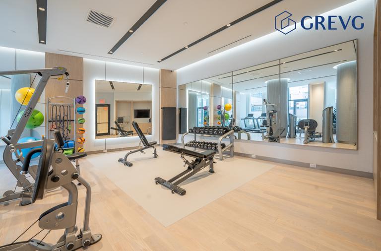 136-18 Maple Avenue 19G Flushing Queens NY 11355