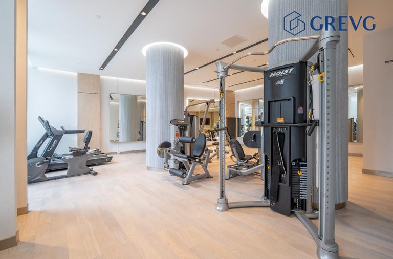 136-18 Maple Avenue 19G Flushing Queens NY 11355