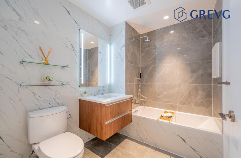 136-18 Maple Avenue 19G Flushing Queens NY 11355