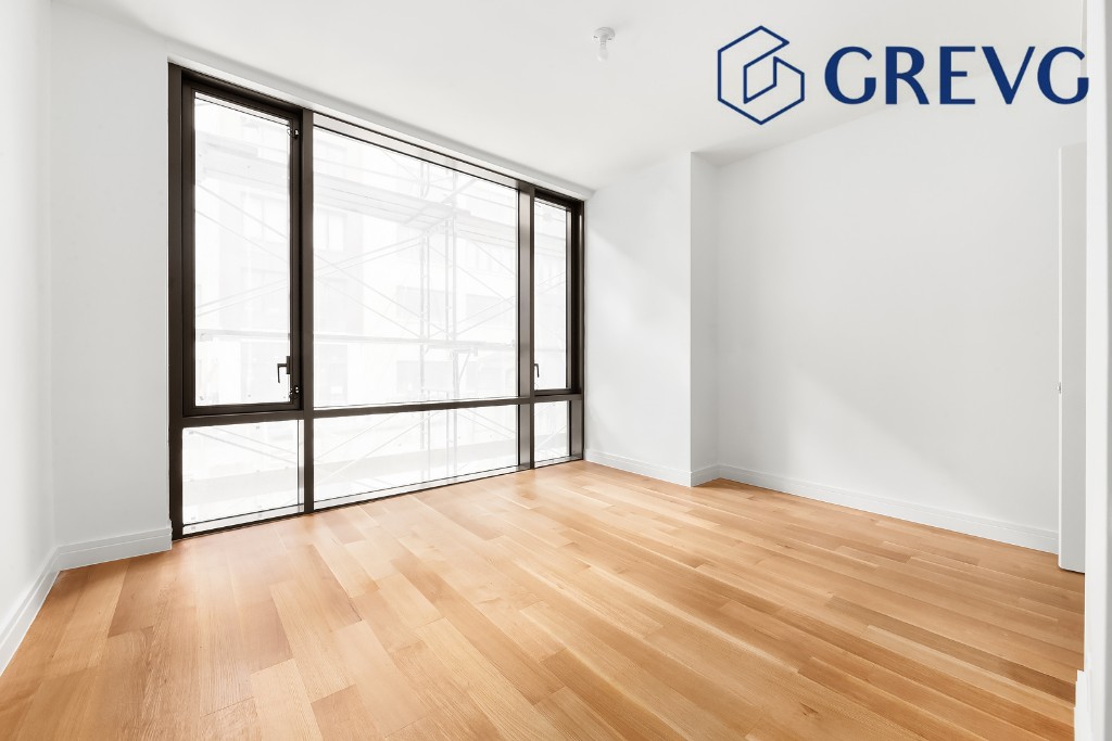 230 East 20th Street 52 Gramercy Park New York NY 10003