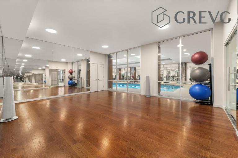 230 East 20th Street 52 Gramercy Park New York NY 10003