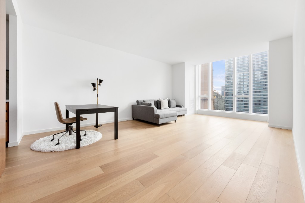 1 West End Avenue 20H Lincoln Square New York NY 10023