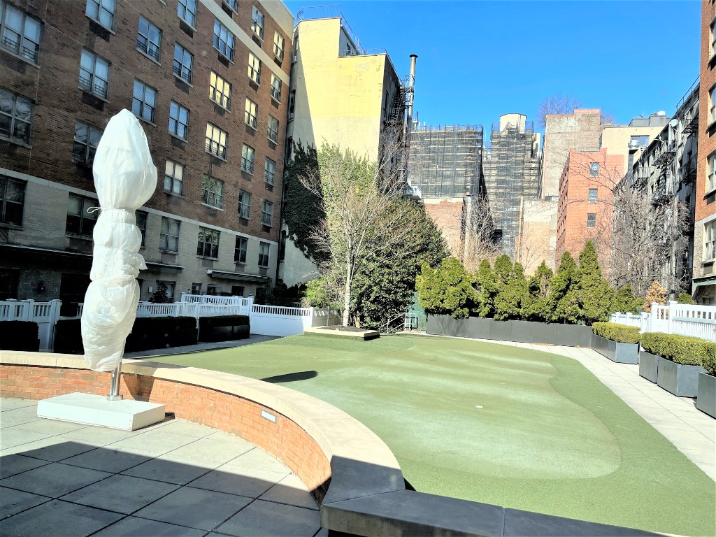516 West 47th Street S6J Clinton New York NY 10036