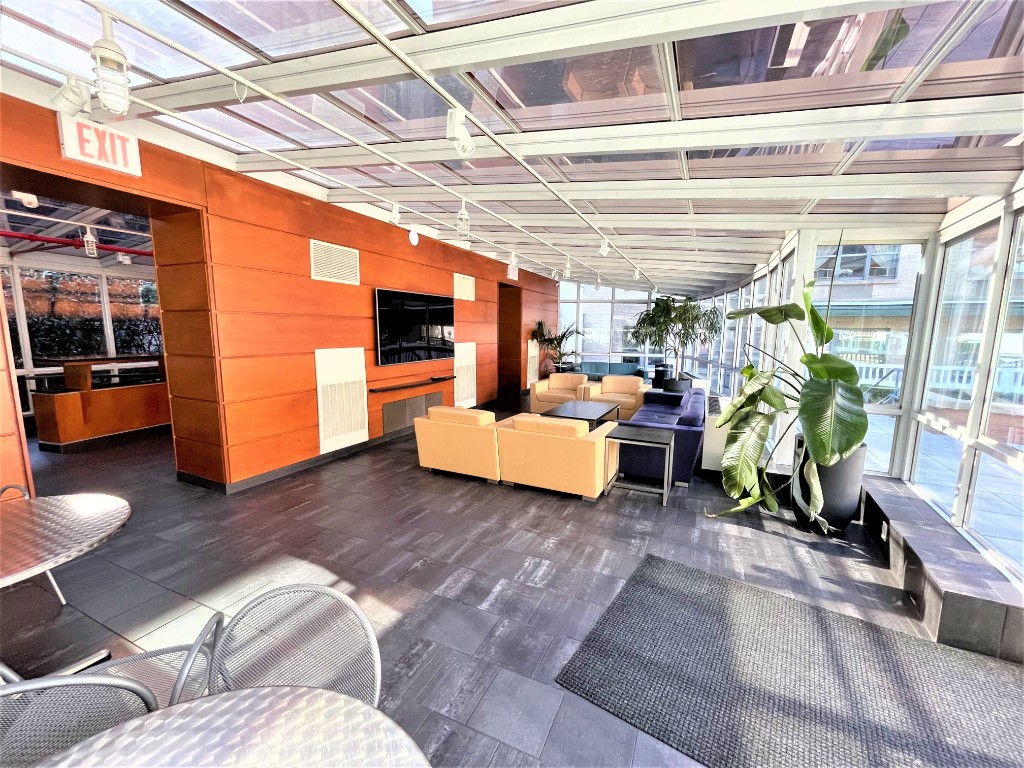 516 West 47th Street S6J Clinton New York NY 10036
