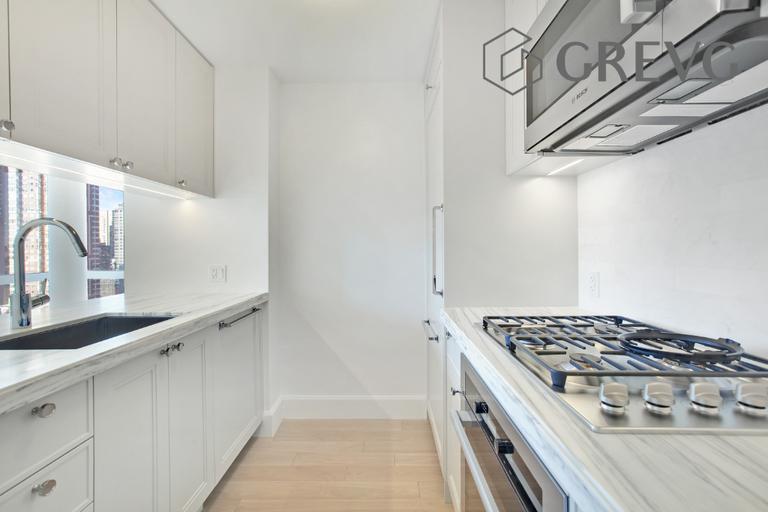 389 East 89th Street 15G Upper East Side New York NY 10128