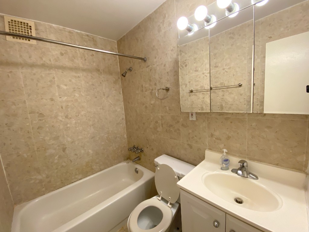 304 West 92nd Street Upper West Side New York NY 10025