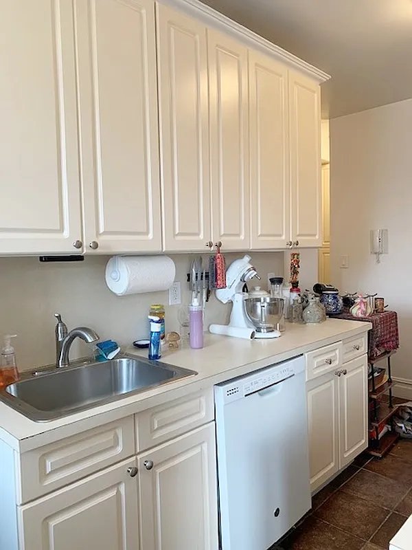 425 Riverside Drive 6J Morningside Heights New York NY 10025