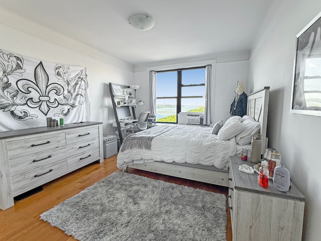 425 Riverside Drive 16H Morningside Heights New York NY 10025