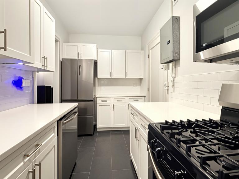 425 Riverside Drive 6D Morningside Heights New York NY 10025