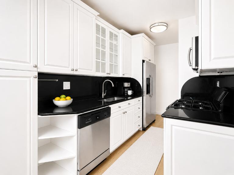 425 Riverside Drive 3J Morningside Heights New York NY 10025