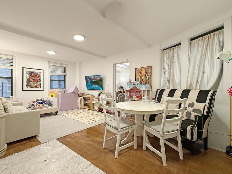 98 Riverside Drive 3H Upper West Side New York NY 10024