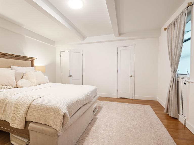 98 Riverside Drive 3H Upper West Side New York NY 10024