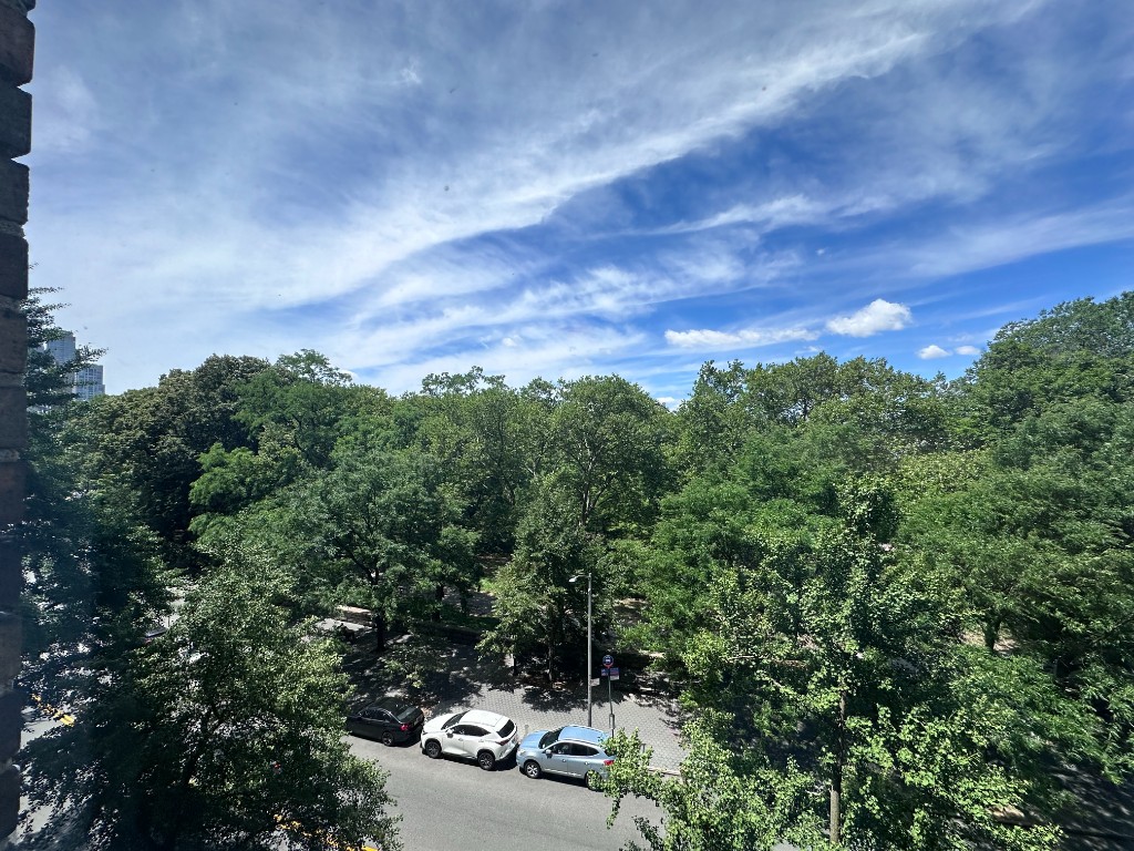 98 Riverside Drive 5B Upper West Side New York NY 10024