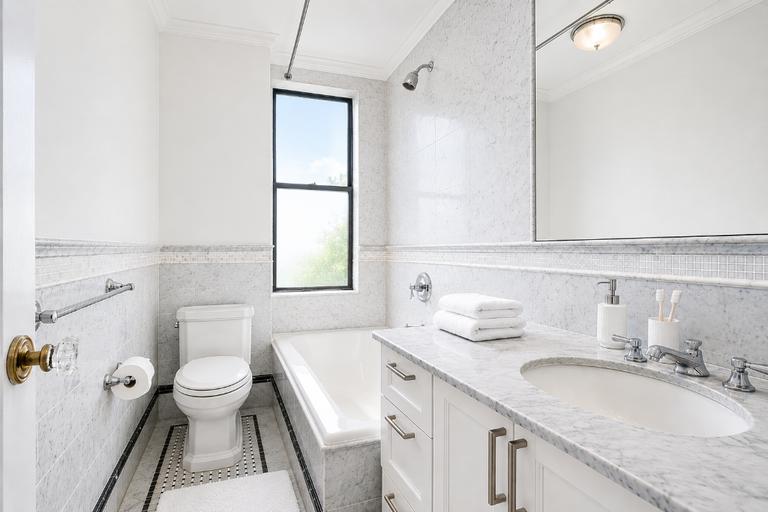 98 Riverside Drive 5B Upper West Side New York NY 10024
