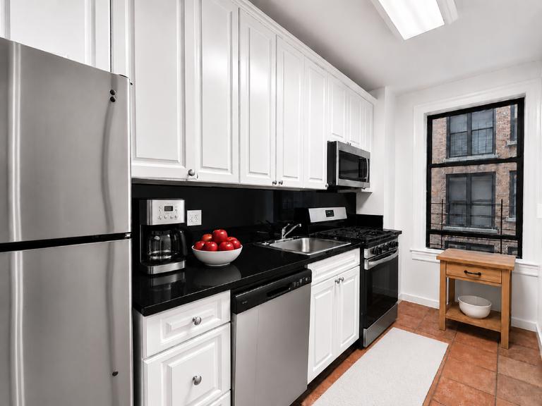 425 Riverside Drive 5E Morningside Heights New York NY 10025
