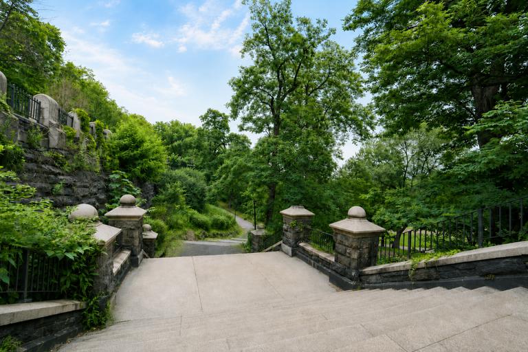 412 West 110th Street 61 Manhattan Valley New York NY 10025