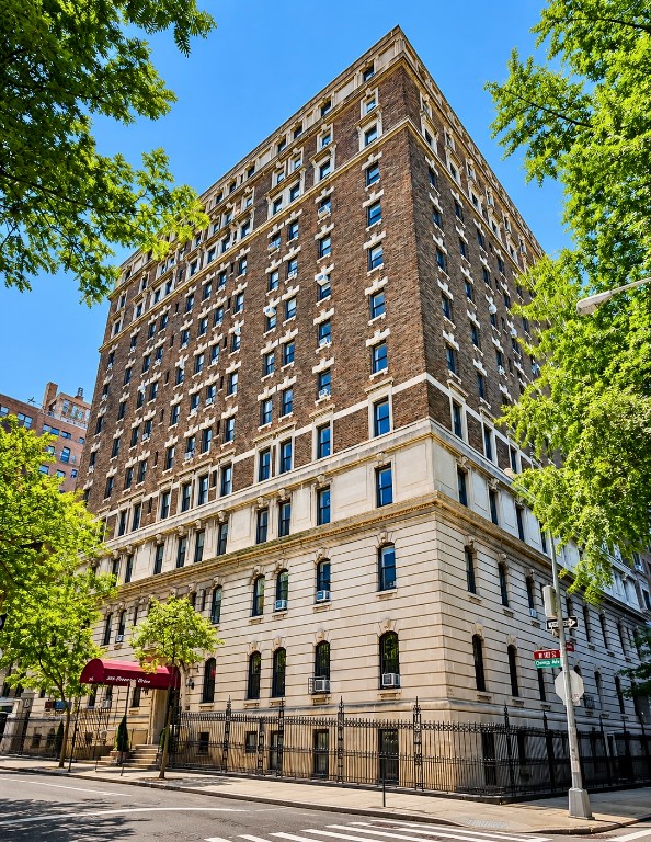 305 Riverside Drive 1H Upper West Side New York NY 10025