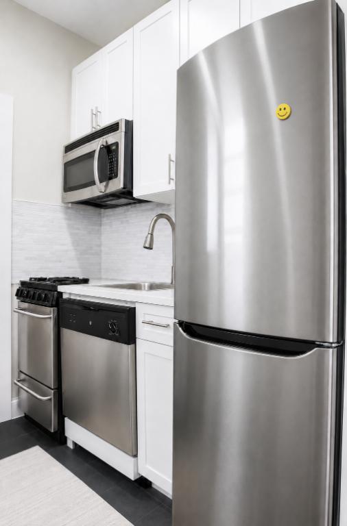 225 Central Park North 63 West Harlem New York NY 10026