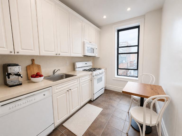 521 West 122nd Street Morningside Heights New York NY 10027