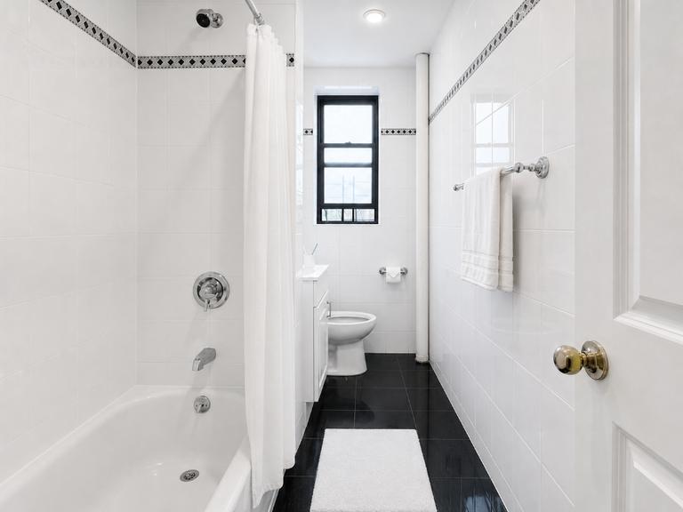 521 West 122nd Street Morningside Heights New York NY 10027