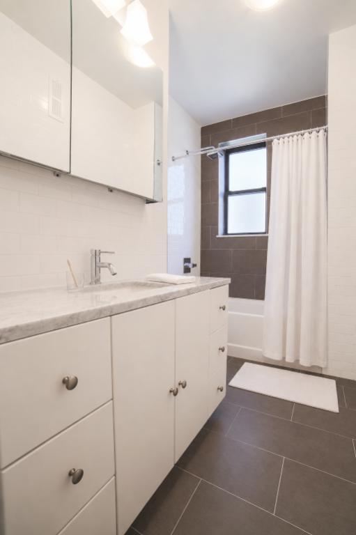 225 Central Park West 49 Central Park West New York NY 10024