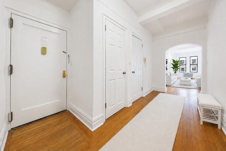 27 West 96th Street Upper West Side New York NY 10025