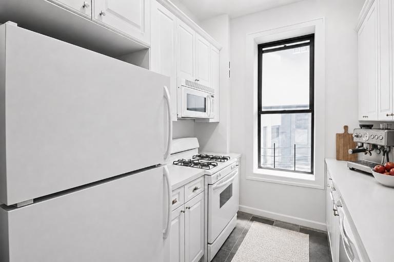 521 West 122nd Street Morningside Heights New York NY 10027