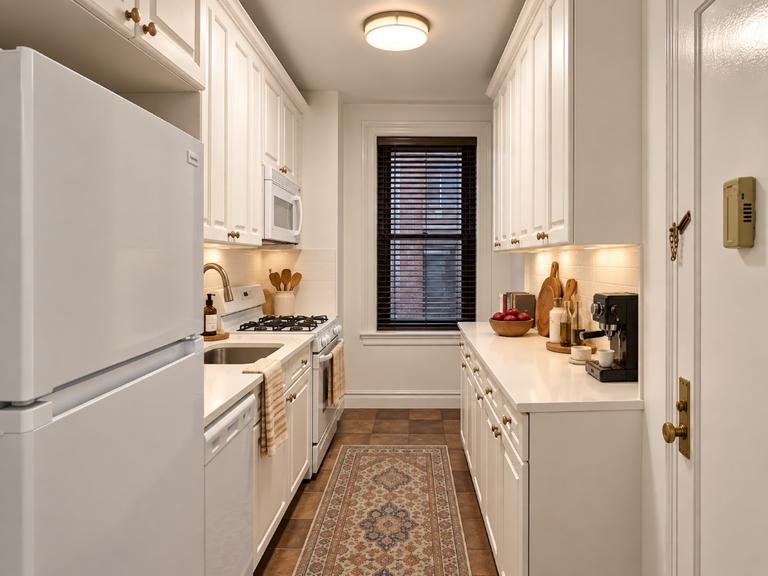 425 Riverside Drive 3E Morningside Heights New York NY 10025