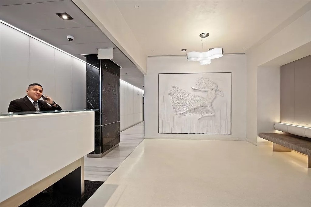 261 West 28th Street 6B Chelsea New York NY 10001