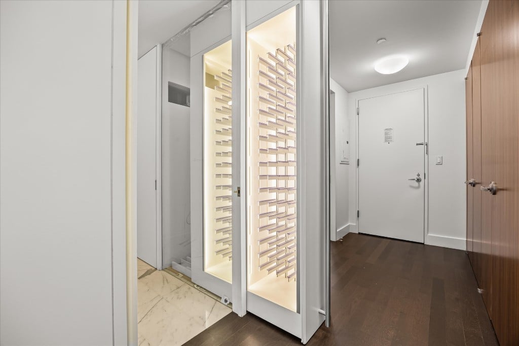 261 West 28th Street 6A Chelsea New York NY 10001
