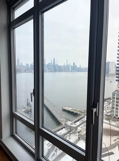 2 Northside Piers 15J Williamsburg Brooklyn NY 11249