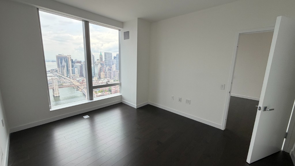 252 South Street Lower East Side New York NY 10002