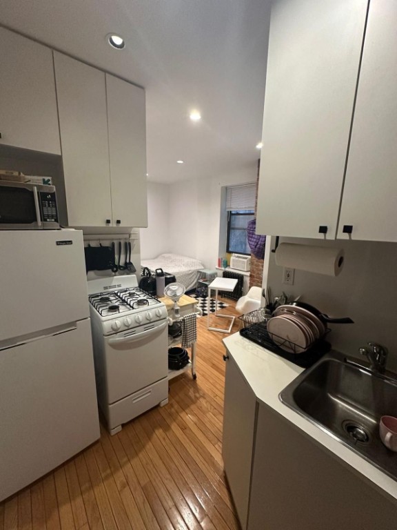 146 Sullivan Street 10 Soho New York NY 10012