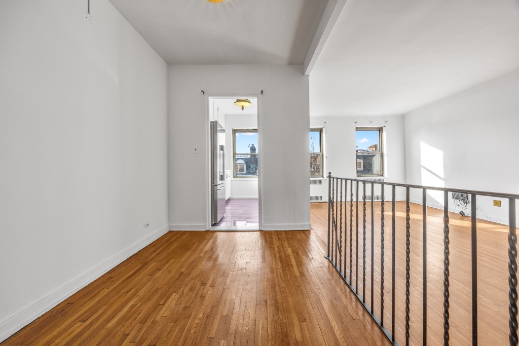 34-41 85th Street 3G Jackson Heights Queens NY 11372