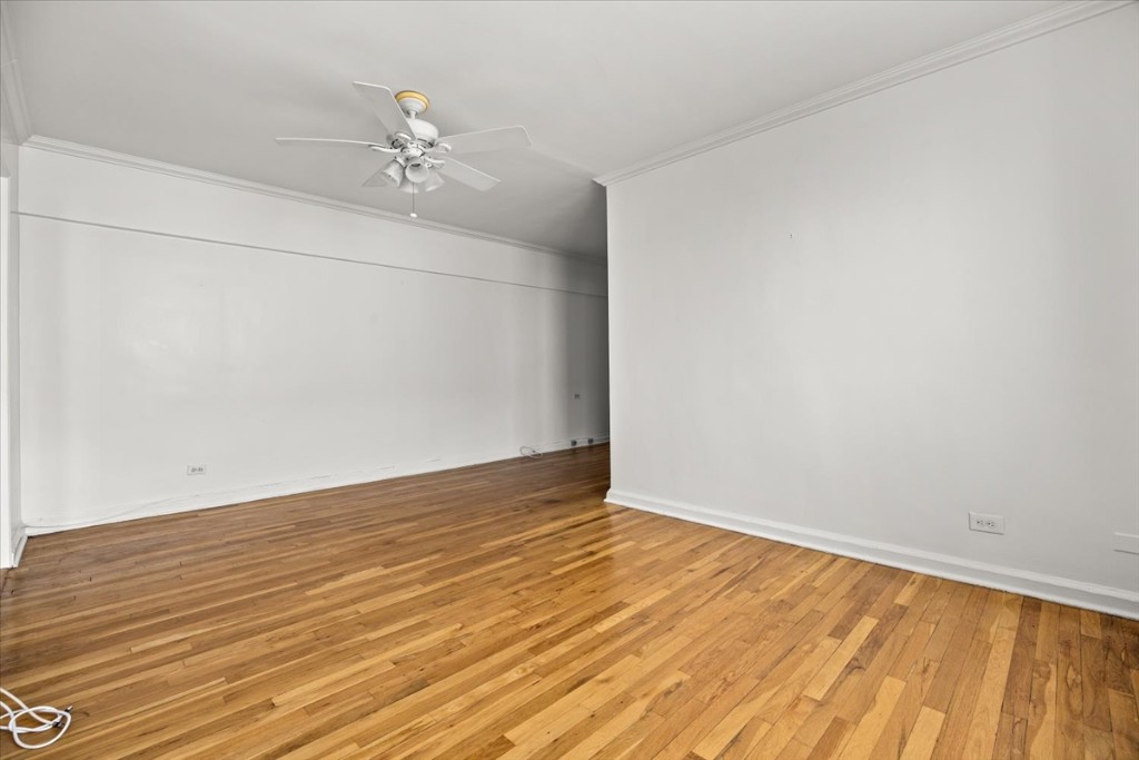 81-15 35th Avenue 6B Jackson Heights Queens NY 11372