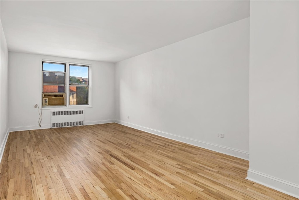 67-30 Clyde Street 3b Forest Hills Queens NY 11375