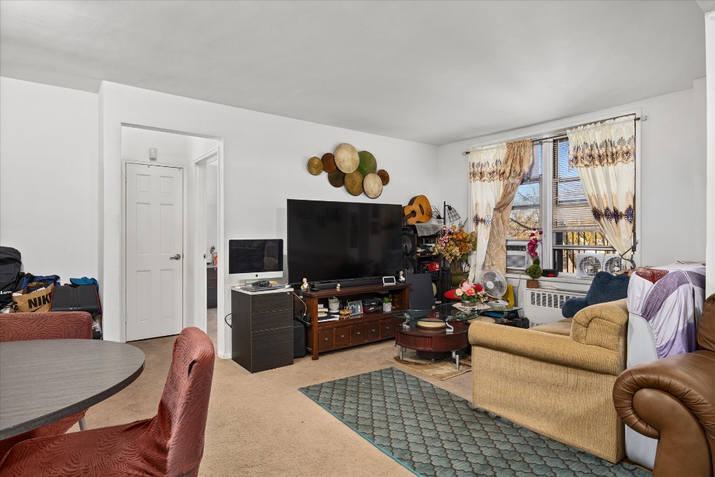 60-11 Broadway 3A Woodside Queens NY 11106