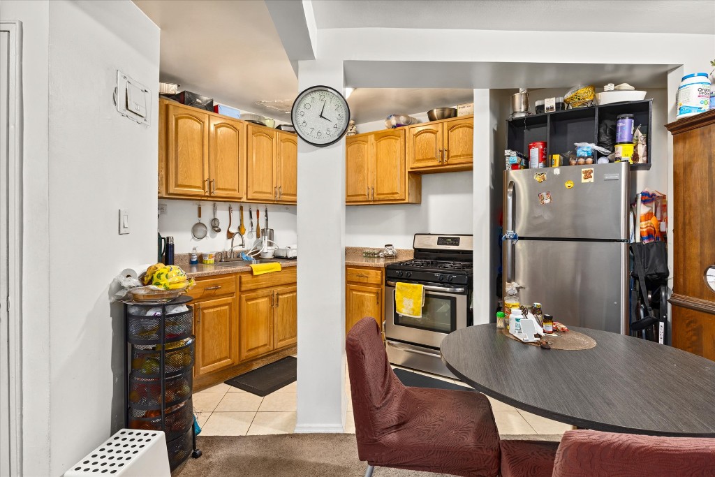 60-11 Broadway 3A Woodside Queens NY 11106