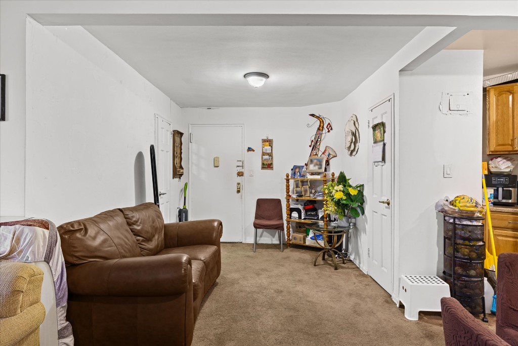 60-11 Broadway 3A Woodside Queens NY 11106