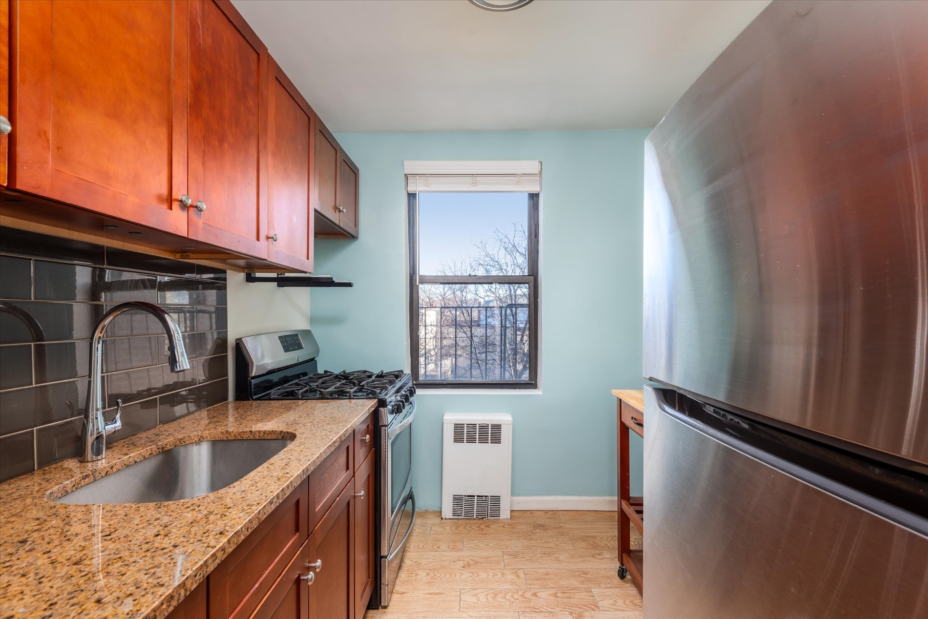 52-35 39th Road Woodside Queens NY 11377