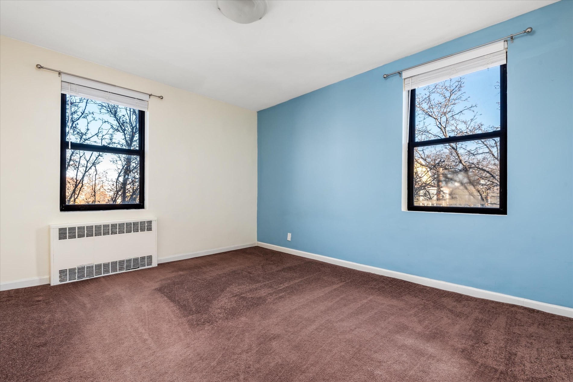 52-35 39th Road Woodside Queens NY 11377