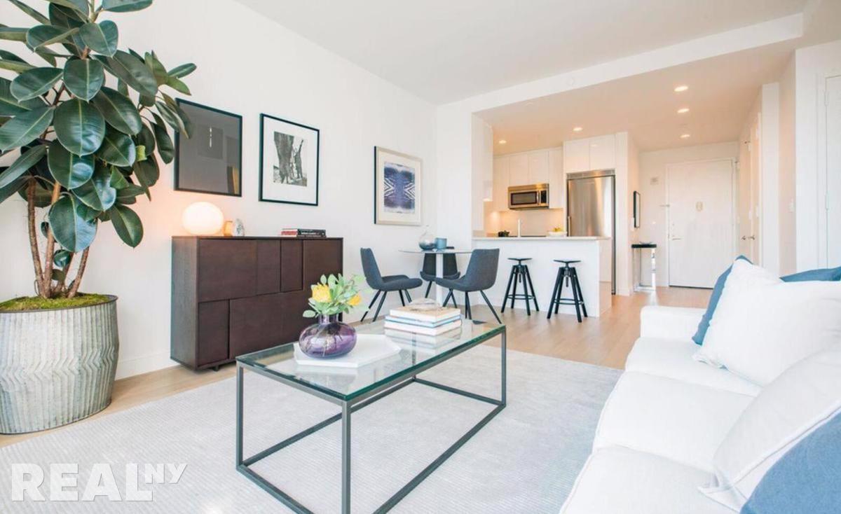 Delancey New York Apartments Lower East Side 3 Bedroom Apartment Lower East Side 3 Bedrooms Apartment For Rent Delancey Photo 1