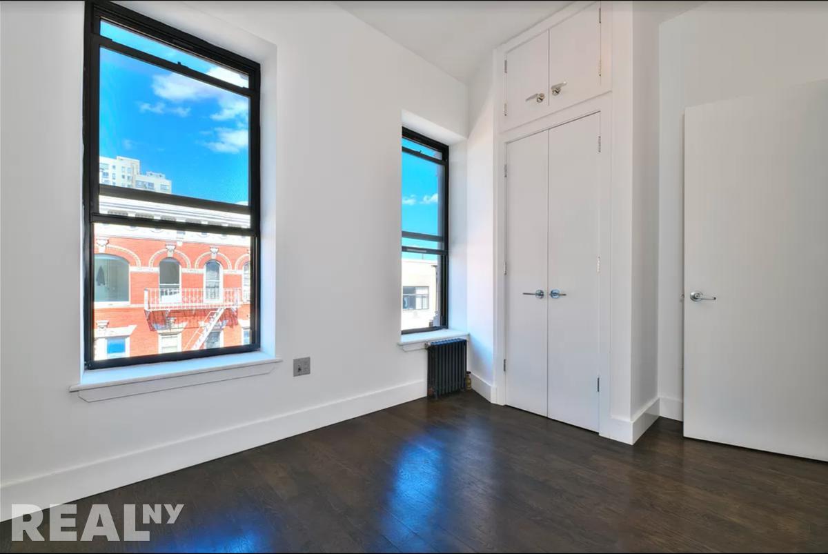 303 Broome Street #6, New York, NY 10002 | 164350