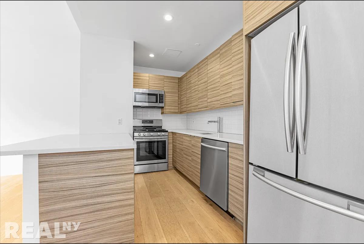 4 bedroom Apartment at 50 Murray Street, #1532