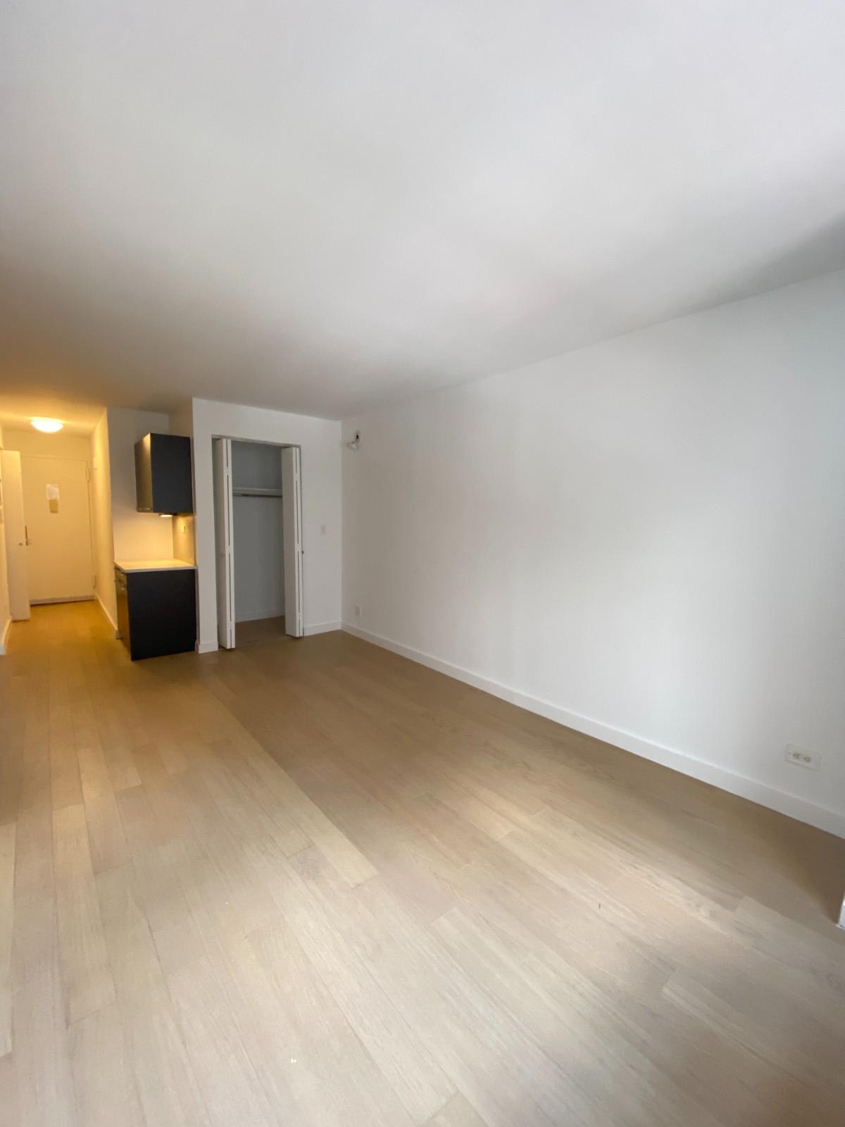 0.0 bed apartment at 222 E 39th ST, Murray Hill
