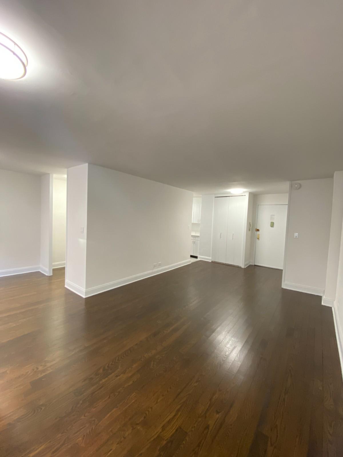 0.0 bed apartment at 96 Fifth Avenue, Union Square