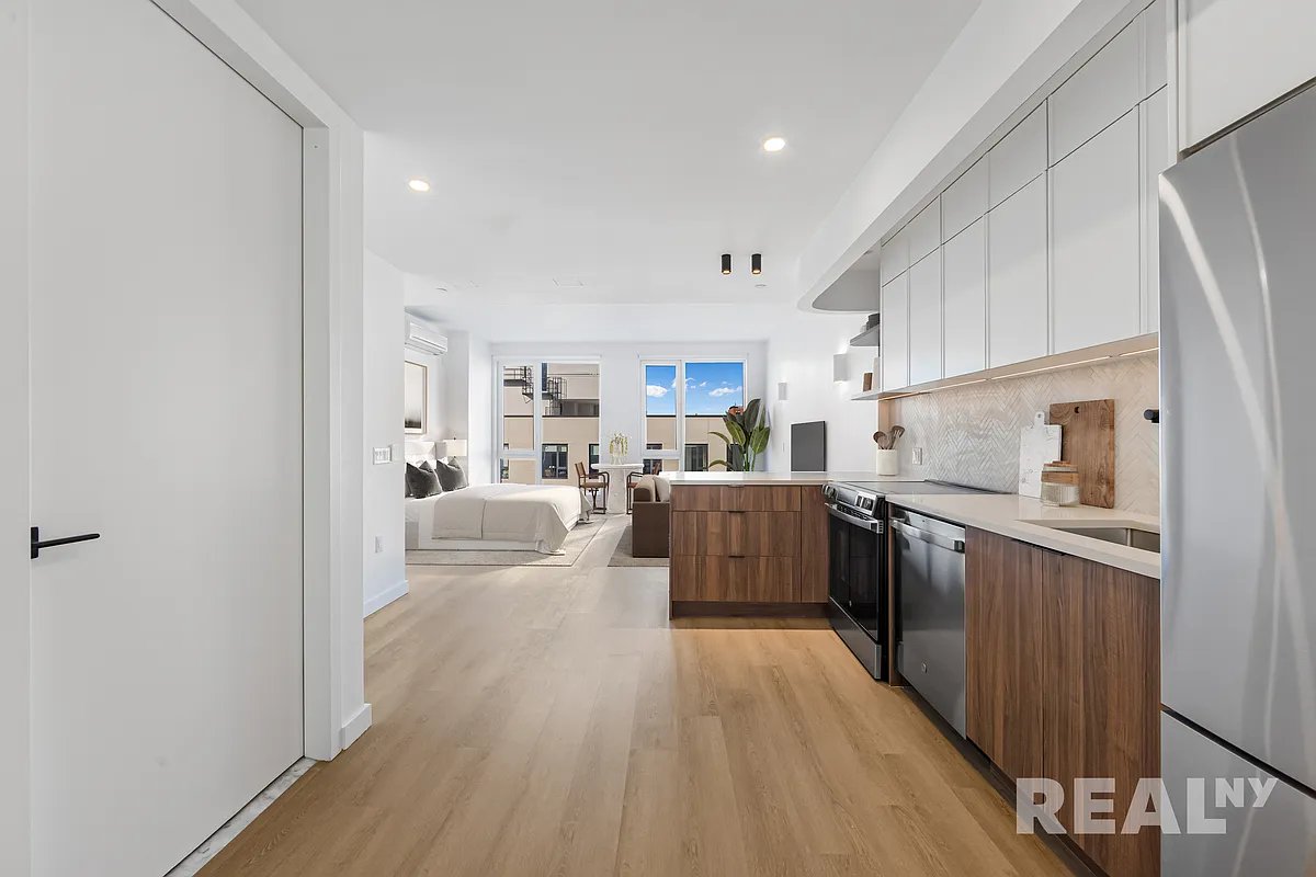0.0 bed apartment at 953 Dean Street, Crown Heights