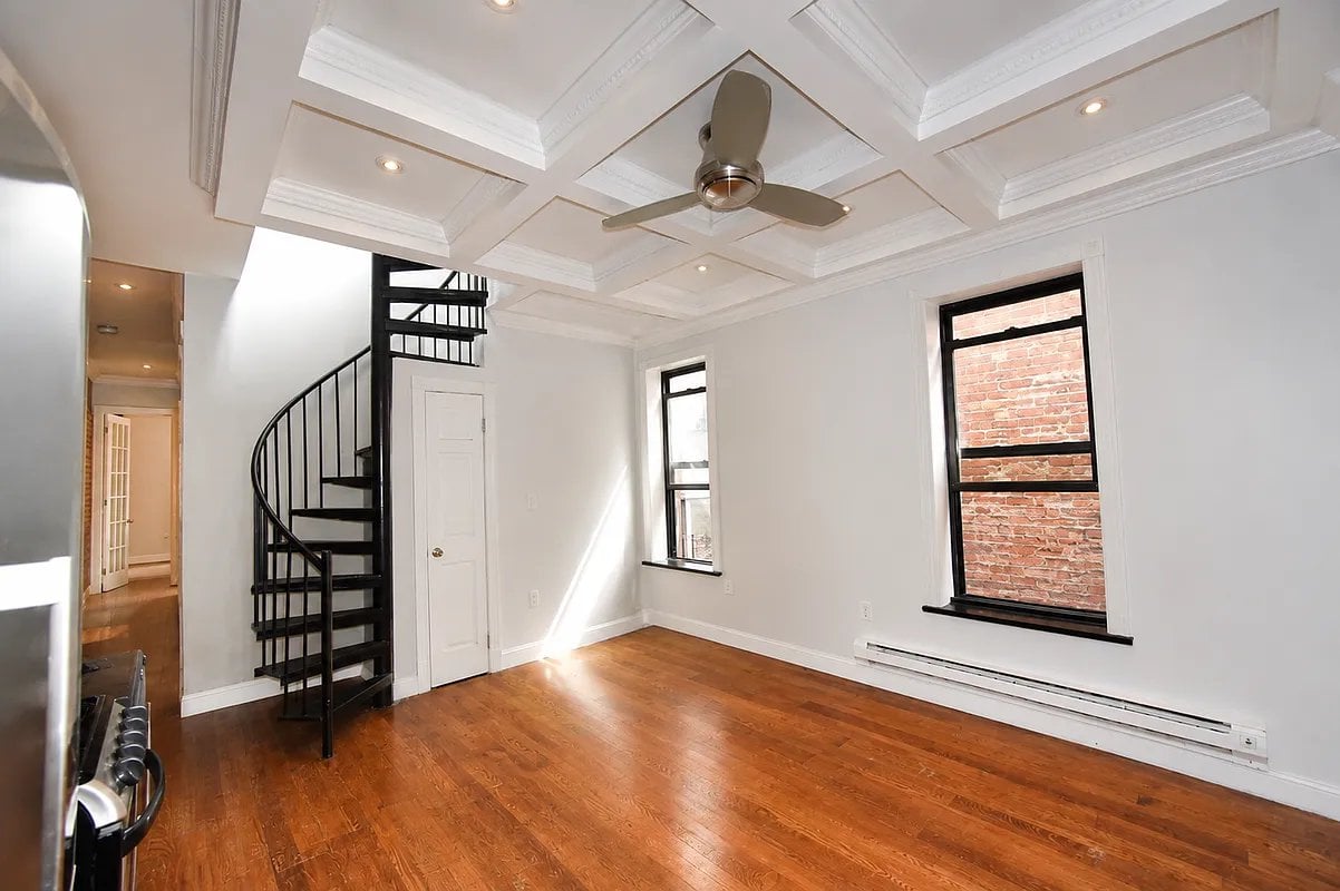 6.0 bed apartment at 15 West 103rd Street, Upper West Side
